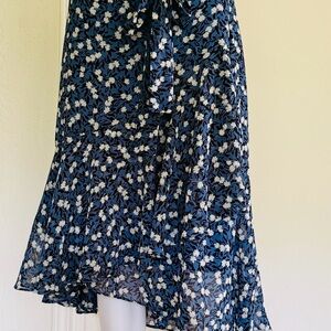 Ann Taylor NWT Size 12 Floral Blue Midi Skirt with Matching Belt/Sash